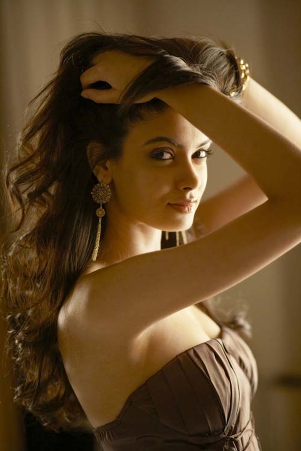 Diana Penty Hot